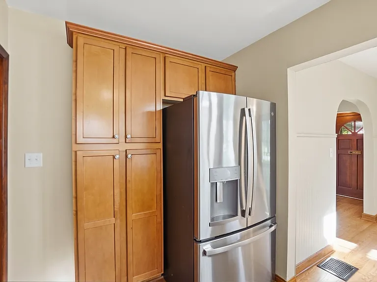 1028 Colwick Dr — Photo 17