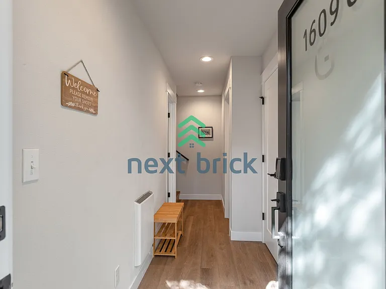 1609 S Washington St #G — Photo 6