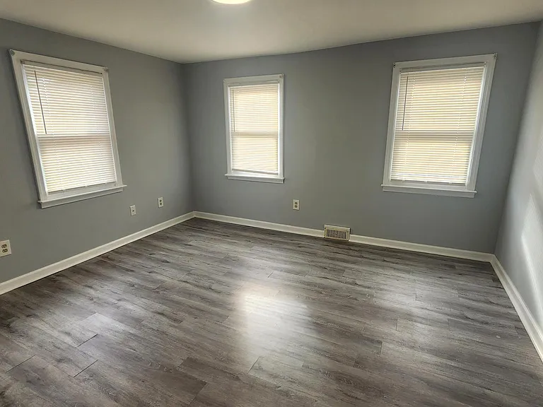 108 E Pacific Ave #1 — Photo 11