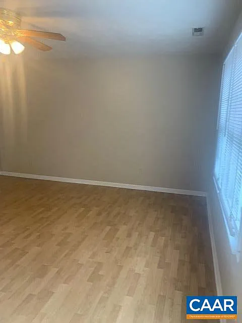 2 bed, 1.5 bath, 1100 sqft, $1,450 — Photo 4