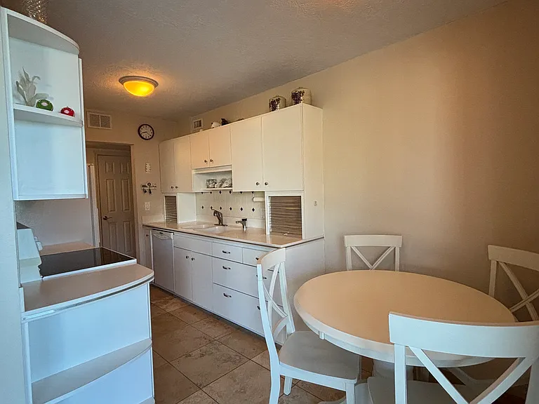 4822 Ocean Blvd #3D — Photo 29