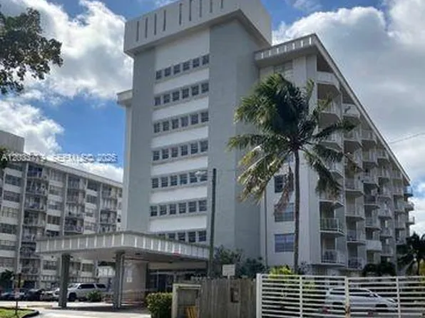 16740 NE 9th Ave, North Miami Beach, FL
