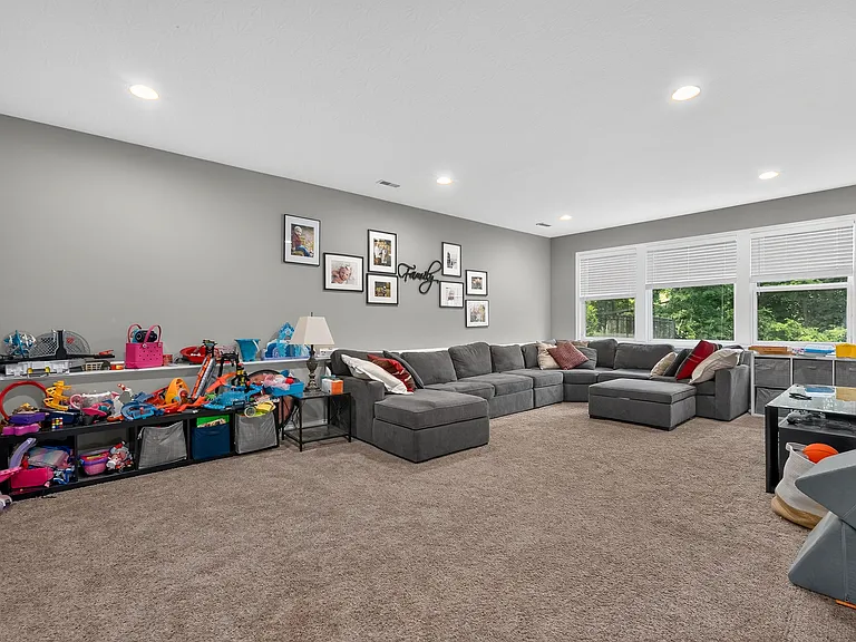 4509 Donegal Ave — Photo 13
