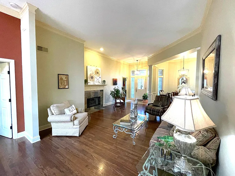 14212 Benson St — Photo 7