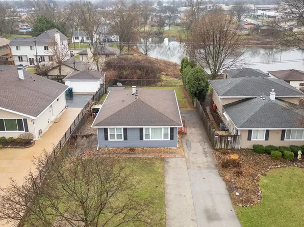 33 W Edward St, Lombard, IL 60148