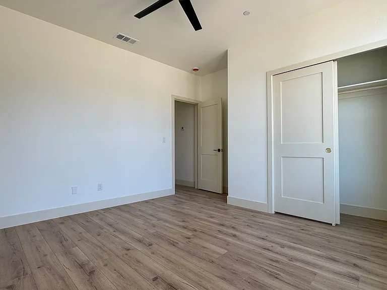 955 Olive Branch Pl — Photo 20