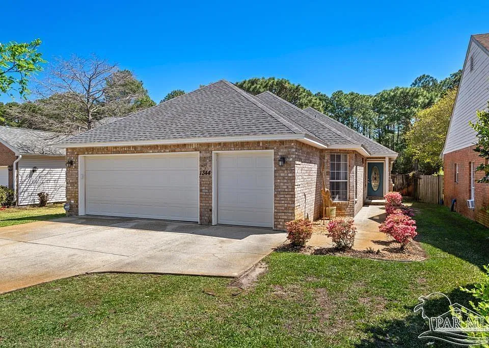 1344 Greenvista Ln
