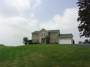 112 Rutter Ln, Smock, PA 15480