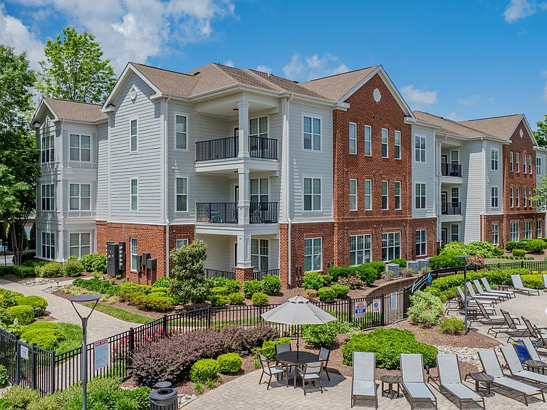 Legacy at Wakefield Apartments — Photo 28