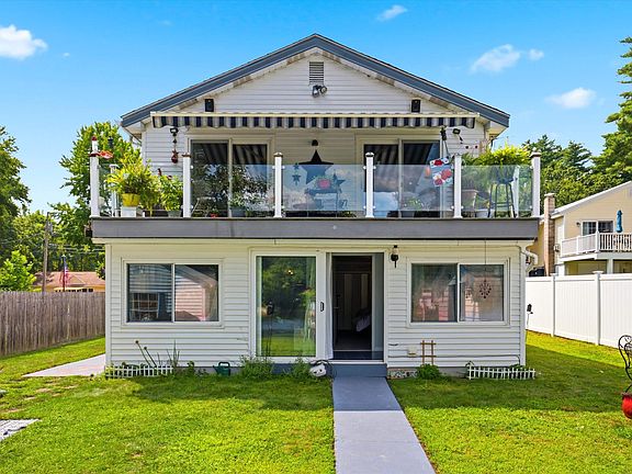 2nd image of 19 Cove Street