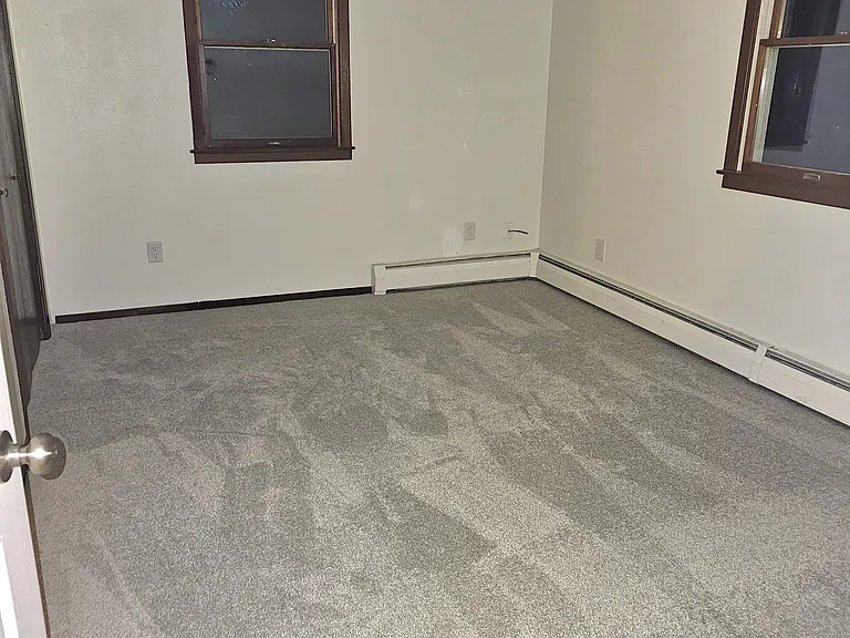 717 Squires Ave #LEFT — Photo 6