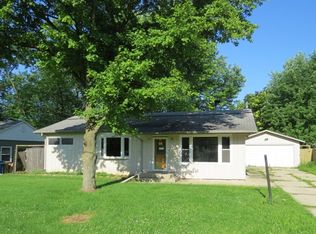 1221 S Lincoln Ave, Montgmry, IL 60538