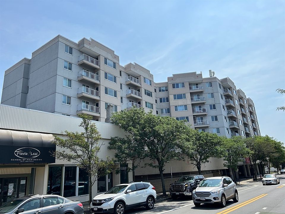 1st image of 30 Chelsea St APT 804