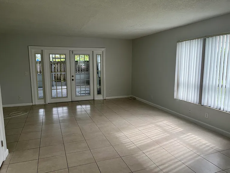 796 Hill Dr #A — Photo 6