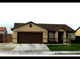 3297 N McCaffrey Ave, Fresno, CA