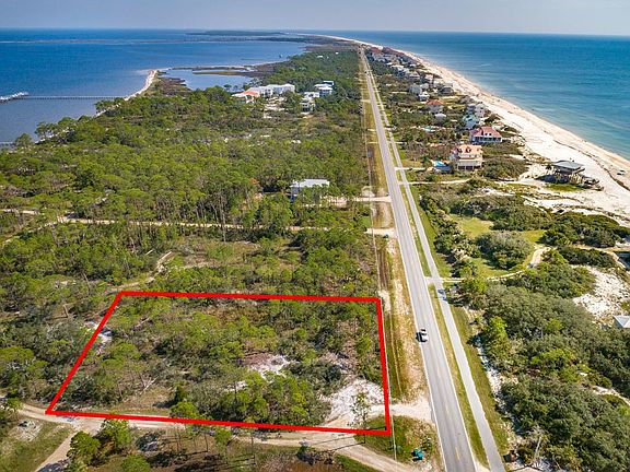 4th image of 1533 E Gulf Beach Dr