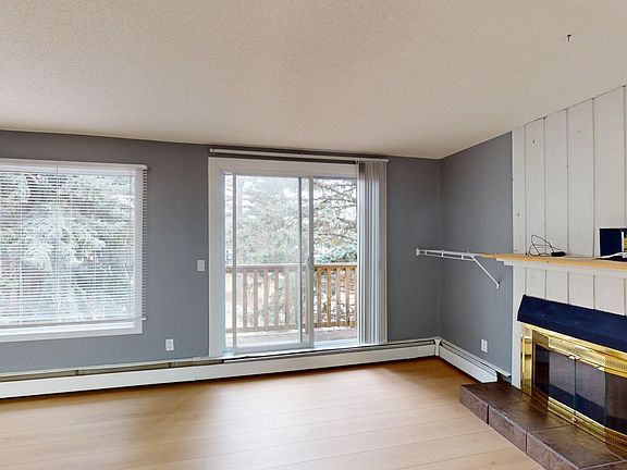 2nd image of 102 Huntington Park Bay NW