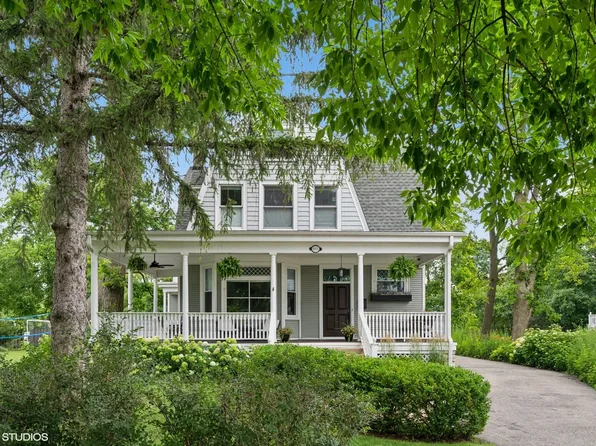 693 Greenwood Ave, Glencoe, IL 60022
