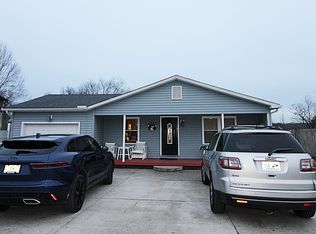 572 Wild Cherry Cir, Raceland, KY 41169