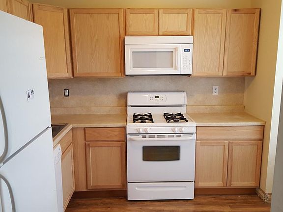 New Kitchen Cabinets