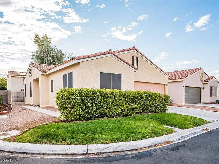 7224 Pinon Crest Ct — Photo 2
