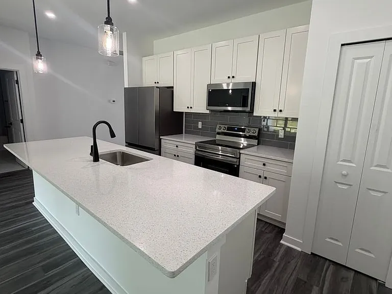2220 Leda Ave S — Photo 9