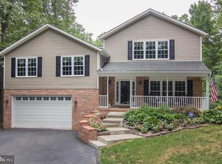 825 Deer Ridge Dr, Westminster, MD 21158