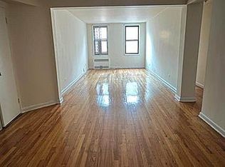 141-30 Pershing Cres #5F, Jamaica, NY 11435