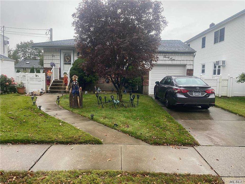 1st image of 34 Penn St