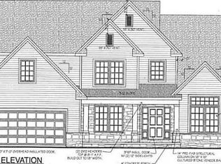 4974 Prestonwood Rd, Perrysburg, OH 43551