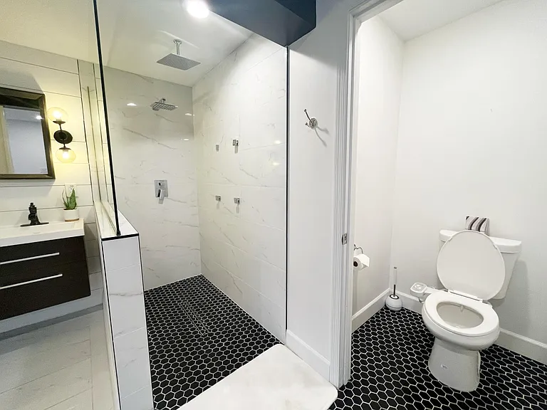 8602 E Highland Ave — Photo 21