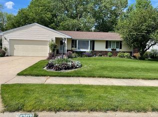 1707 W Northedge Ct, Dunlap, IL 61525