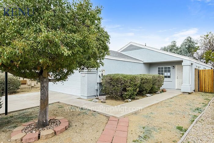 1st image of 2834 W Campo Bello Dr
