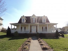 1st image of 203 Wiltshire Dr