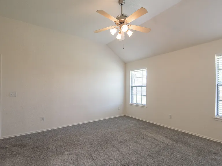 17405 Bronze Ln — Photo 18