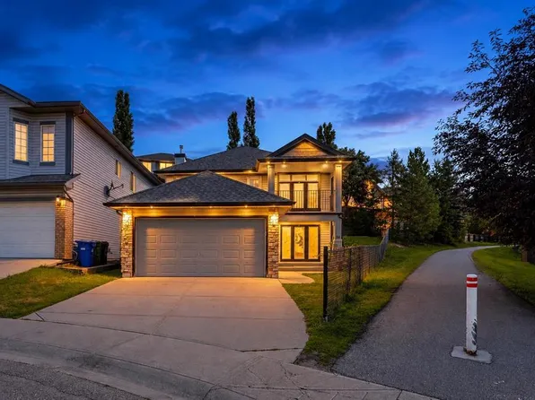 116 W Rockyledge Cres NW, Calgary, AB T3G 5N1