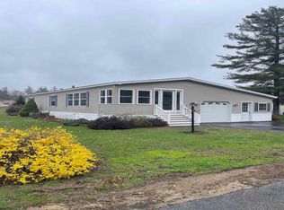 3 Temple Dr, Rochester, NH 03868