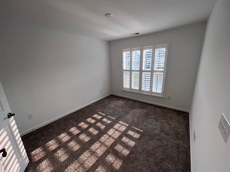 22047 Lani Dr — Photo 33