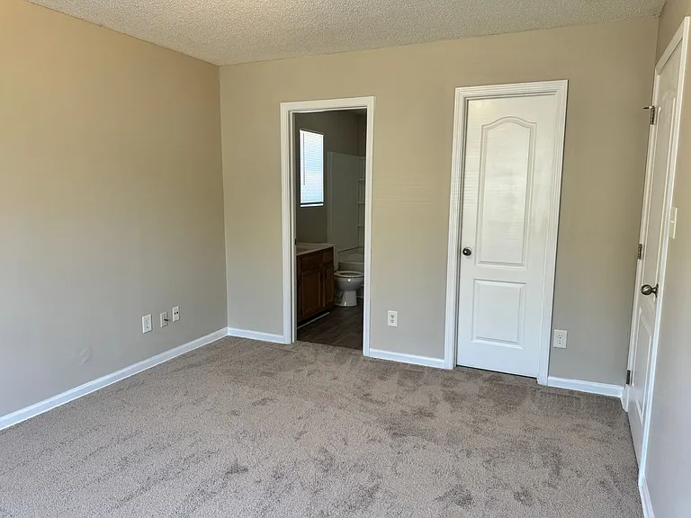 3236 Ridgewood Place Dr — Photo 9