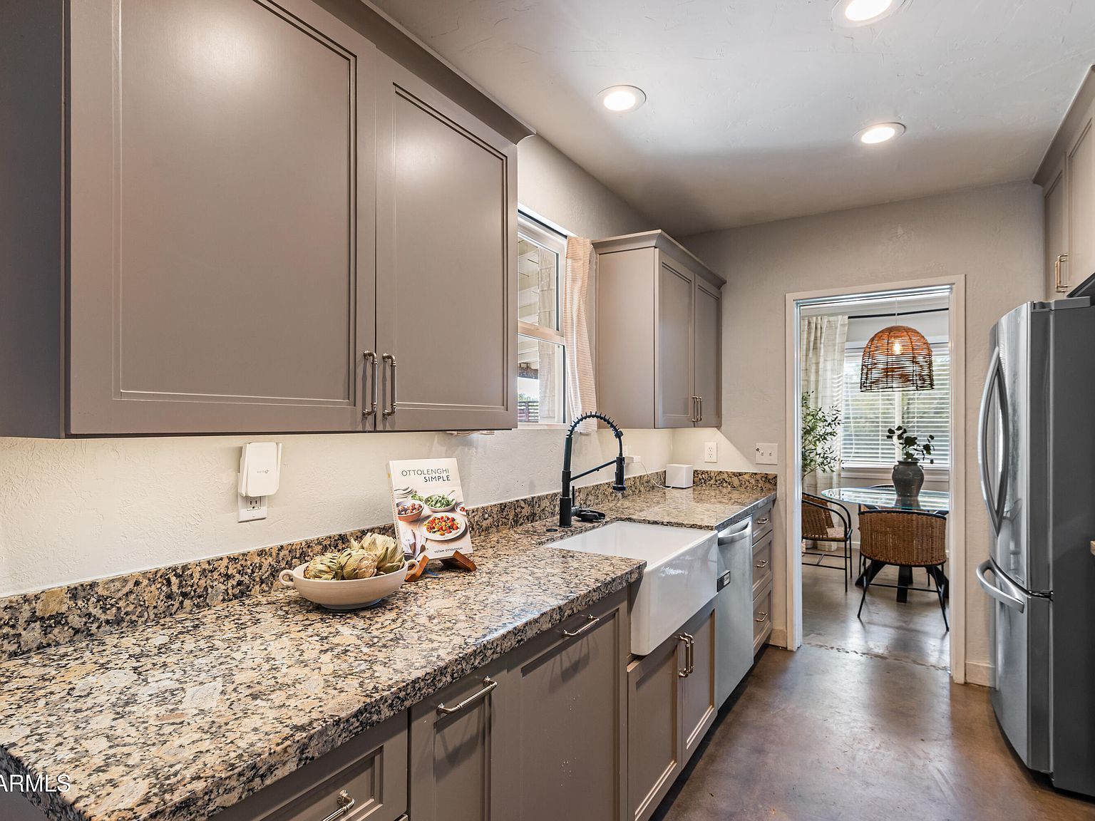 3001 N 17th Dr - Additional view
