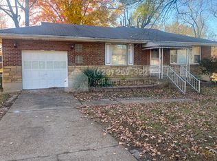 1100 Ashford Dr, Saint Louis, MO