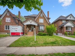208 Stirling Ave S, Kitchener, ON N2G3N9