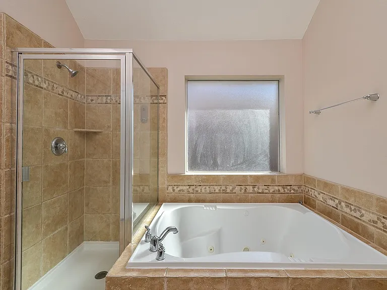 18323 S Elizabeth Shore Loop — Photo 21