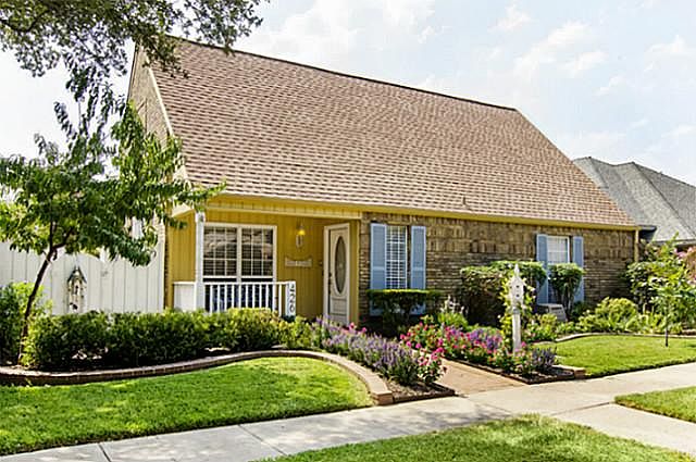 1st image of 426 Country Side Ln