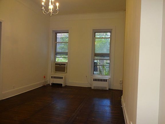 2nd image of 7 E 93rd St APT 3B