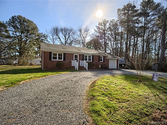 2nd image of 137 Southwind Dr