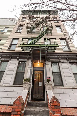 Rented by Voro NYC | media 50