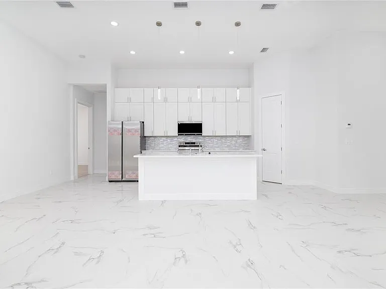 9 Watkins Pl — Photo 10