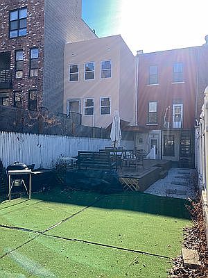 5th image of 189 Chauncey St #A