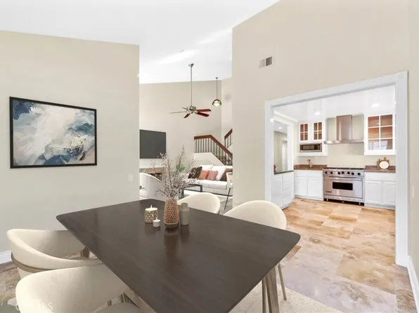 73 Oxbow Creek Ln, Laguna Hills, CA 92653
